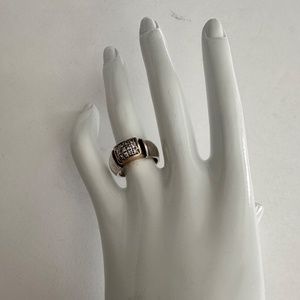 Vintage MICHAEL DAWKINS Vintage Silver and 18K Gold Ring